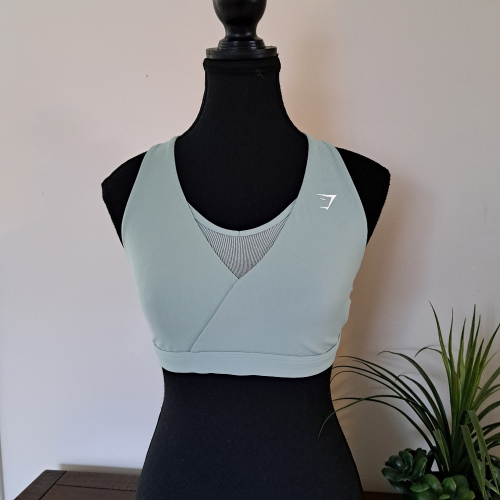 Gymshark Crossover Sports Bra Green Women's Size Medium Sporty Activewear Mesh - Picture 2 of 13